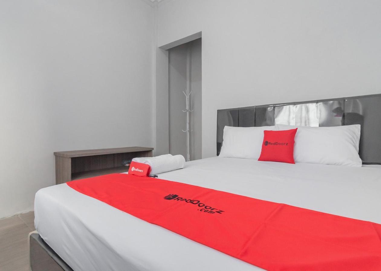 Reddoorz Syariah Near Wisata Situ Gunung Sukabumi Hotell Kadudampit Eksteriør bilde
